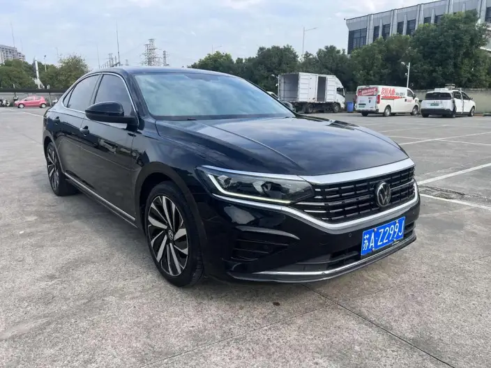 Volkswagen Passat 2023 Model Facelift 330TSI Elite Edition