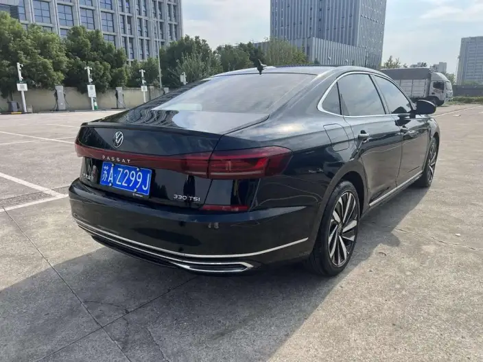 Volkswagen Passat 2023 Model Facelift 330TSI Elite Edition – фото 5