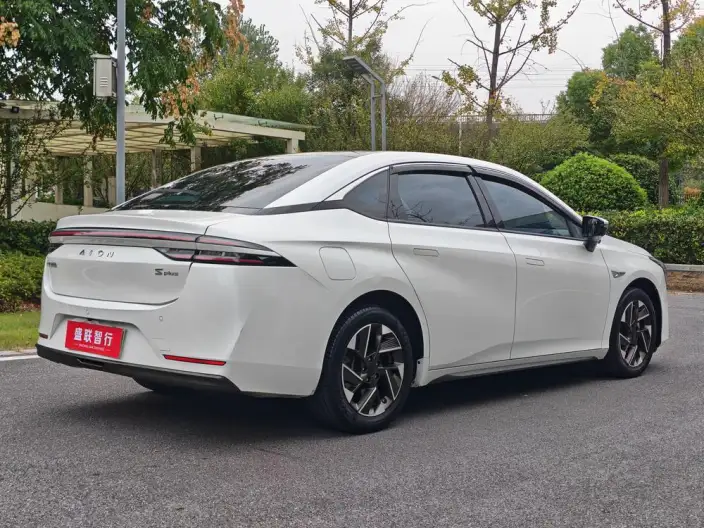 AION S 2023 Model Plus 70 Lexiang Edition Ternary lithium – фото 7