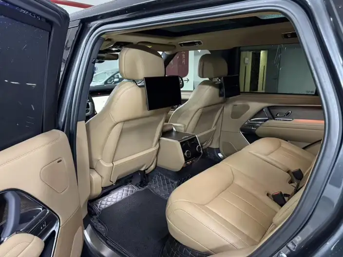 Range Rover 2023 Model Facelift 3.0 L6 400PS Shengshi Extended Edition – фото 9