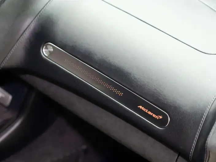 McLaren GT 2021 Model 4.0T Automatic 4WD 2 seat Parallel Imported – фото 6