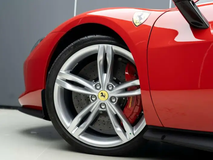 Ferrari 296 2022 Model 3.0T V6 GTS – фото 6