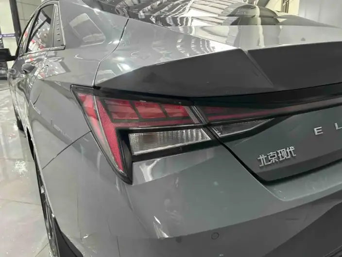 Hyundai Ioniq 2022 Model 1.5L CVT LUX Premium Edition – фото 6
