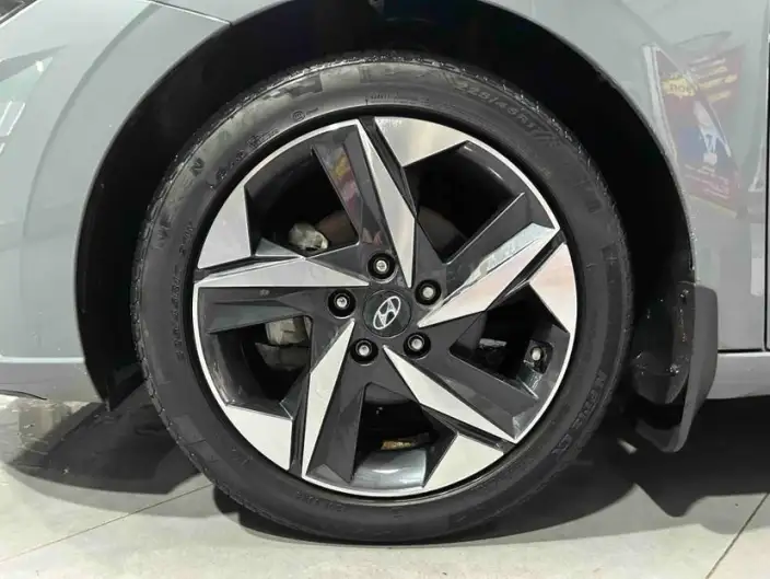 Hyundai Ioniq 2022 Model 1.5L CVT LUX Premium Edition – фото 7