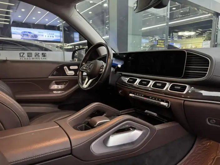 Mercedes-Benz GLE Imported 2023 Model GLE 350 4MATIC Fashion Model – фото 10