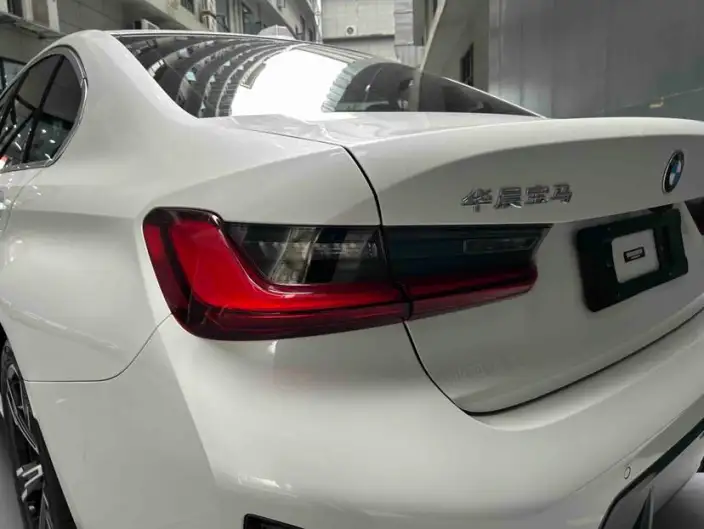 BMW 3 Series 2023 Model 325i M Sports Set – фото 6