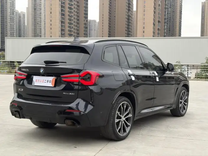 BMW X3 2023 Model xDrive30i Leading Model M Night Set – фото 6