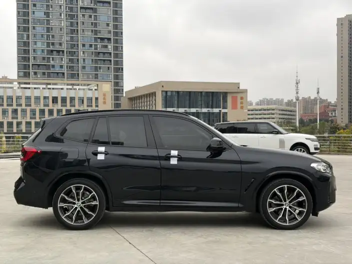 BMW X3 2023 Model xDrive30i Leading Model M Night Set – фото 7