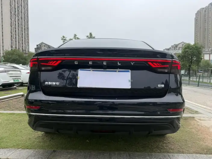 Geely Emgrand 2023 Model No. 4 Gen Champion Edition 1.5L CVT Noble Model – фото 6