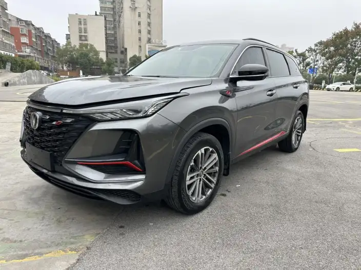 Changan CS75 PLUS 2021 Model 1.5T Automatic Pioneer Model