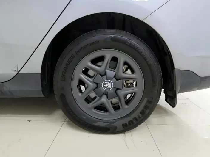BYD Qin PLUS DM 2025 Model Smart Driving Edition DM-i 55KM Leading Model – фото 9