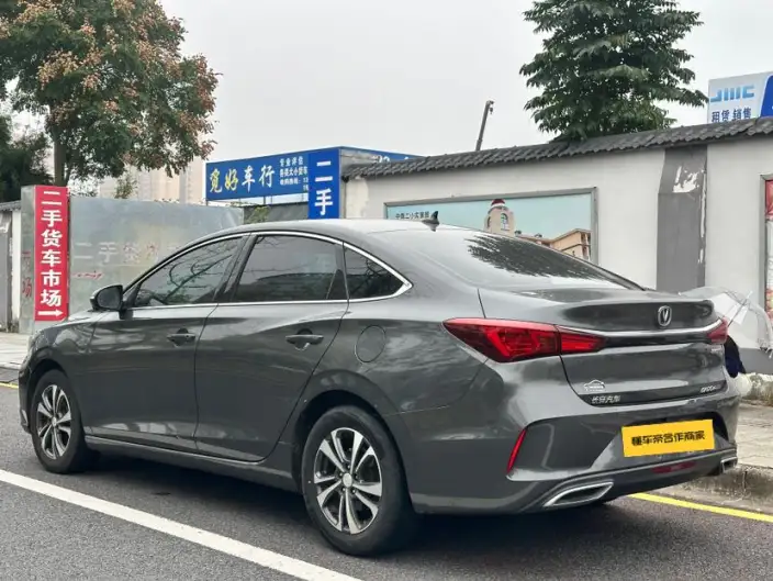 Changan Eado 2021 Model PLUS Blue whale NE 1.4T GDI DCT Noble Model