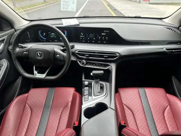 Changan Eado 2021 Model PLUS Blue whale NE 1.4T GDI DCT Noble Model – фото 7