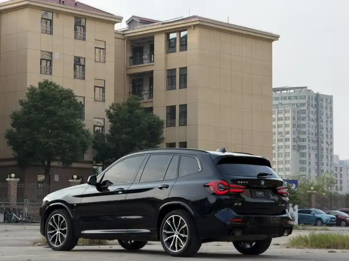 BMW X3 2022 Model Facelift II xDrive30i Exclusive Model M Night Set