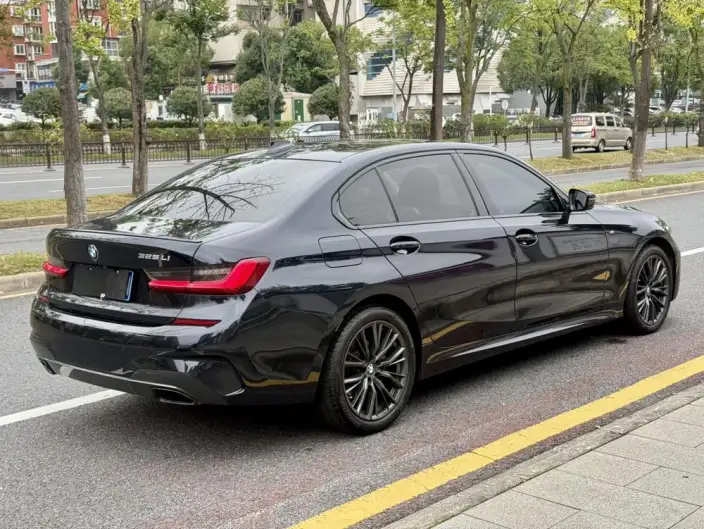 BMW 3 Series 2022 Model 325Li M Sports Night Set – фото 6