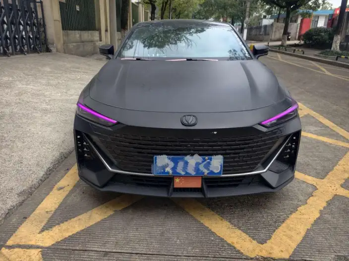 Changan UNI-V 2023 Model 1.5T Noble Model