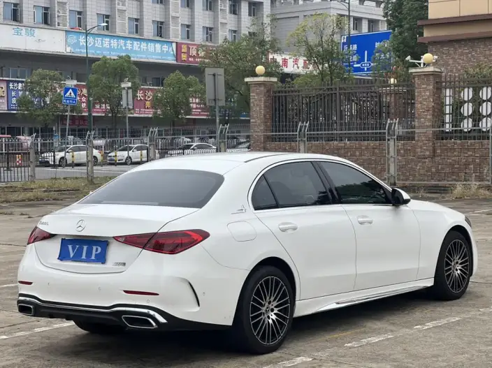 Mercedes-Benz C-Class 2023 Model C 200 L Sports Edition – фото 6