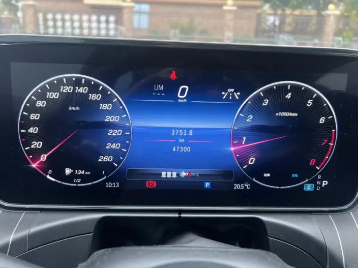 Mercedes-Benz C-Class 2023 Model C 200 L Sports Edition – фото 10