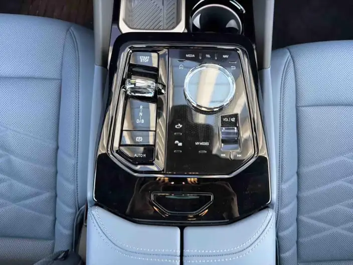 BMW i5 2025 Model eDrive40L M Sports Set – фото 7