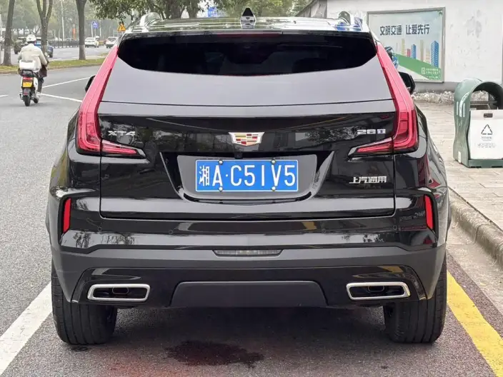 Cadillac XT4 2024 Model Facelift 28T 2WD Luxury Model