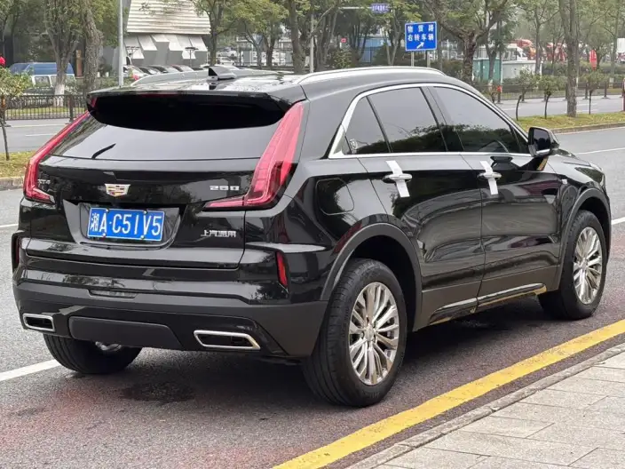 Cadillac XT4 2024 Model Facelift 28T 2WD Luxury Model – фото 5