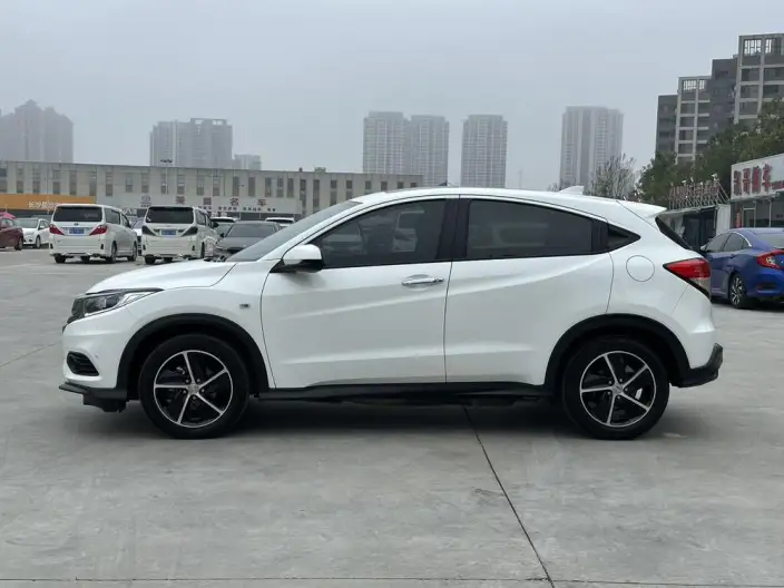 Honda Vezel 2020 Model 1.5L CVT Pioneer Edition
