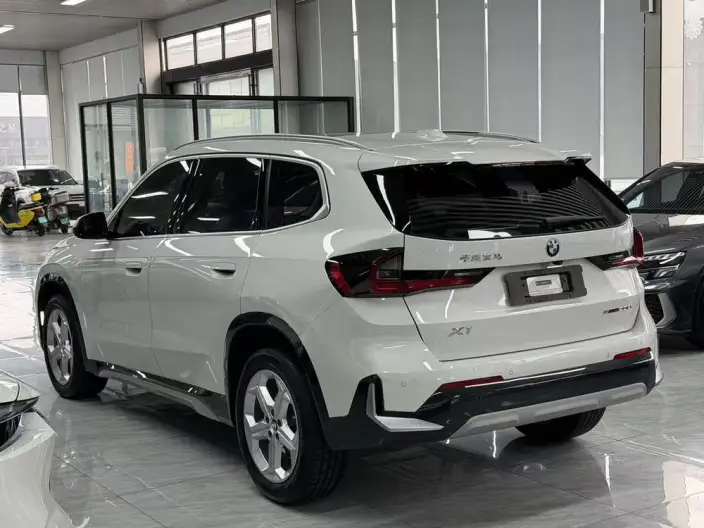 BMW X1 2023 Model sDrive20Li X Design Set