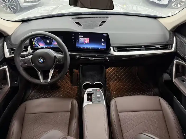 BMW X1 2023 Model sDrive20Li X Design Set – фото 9