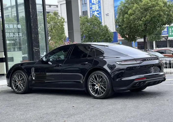 Panamera 2023 Model Facelift Panamera 2.9T Platinum edition
