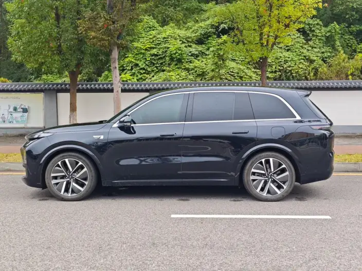Li Auto L8 2023 Model Pro Edition