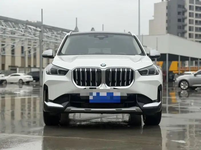 BMW X1 2023 Model sDrive20Li X Design Set