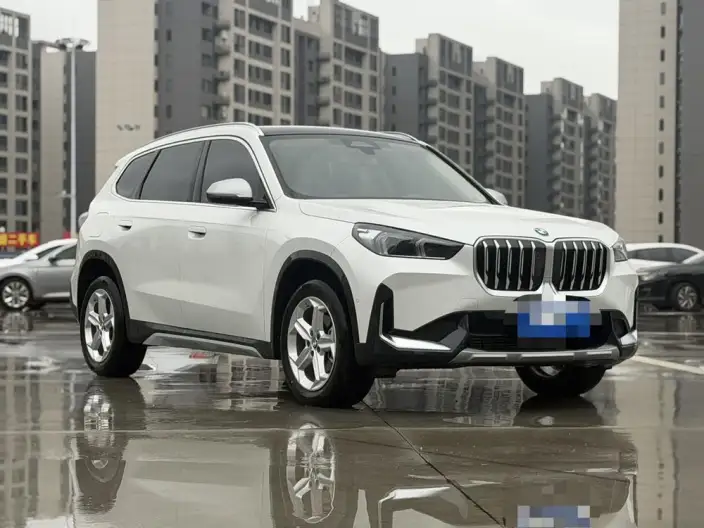 BMW X1 2023 Model sDrive20Li X Design Set