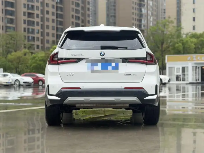 BMW X1 2023 Model sDrive20Li X Design Set – фото 6