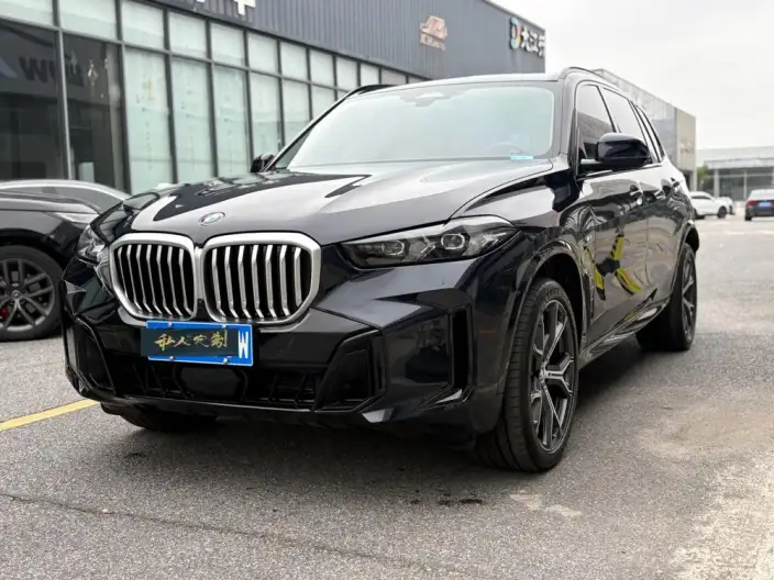 BMW X5 2025 Model xDrive30Li Exclusive Model M Sports Night Set