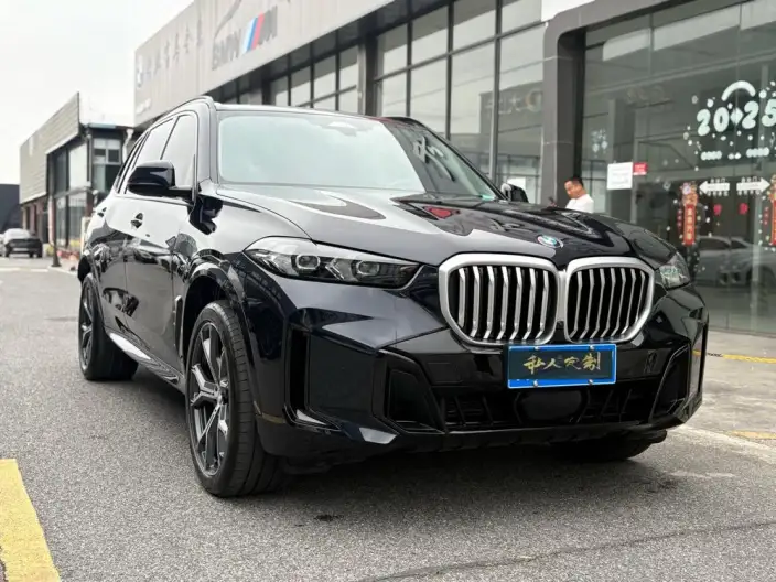 BMW X5 2025 Model xDrive30Li Exclusive Model M Sports Night Set