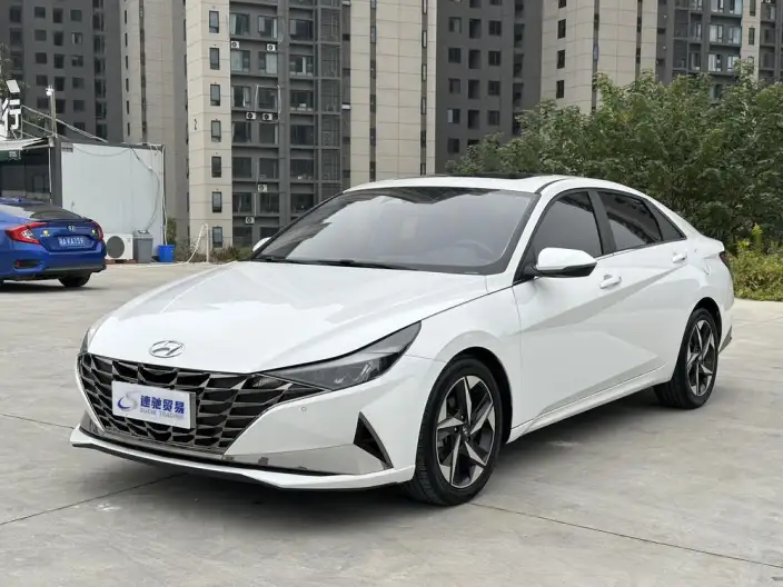 Hyundai Ioniq 2022 Model 1.5L CVT LUX Premium Edition