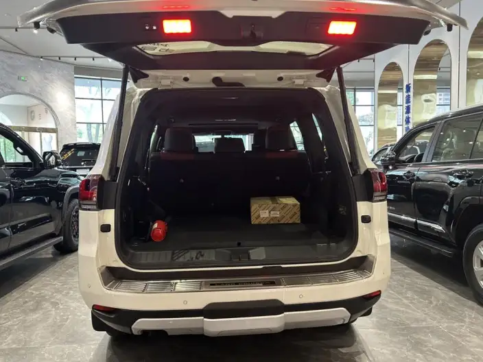 Land Cruiser (import 2025 Model 3.5T Automatic 4WD 7 seat Parallel Imported – фото 8