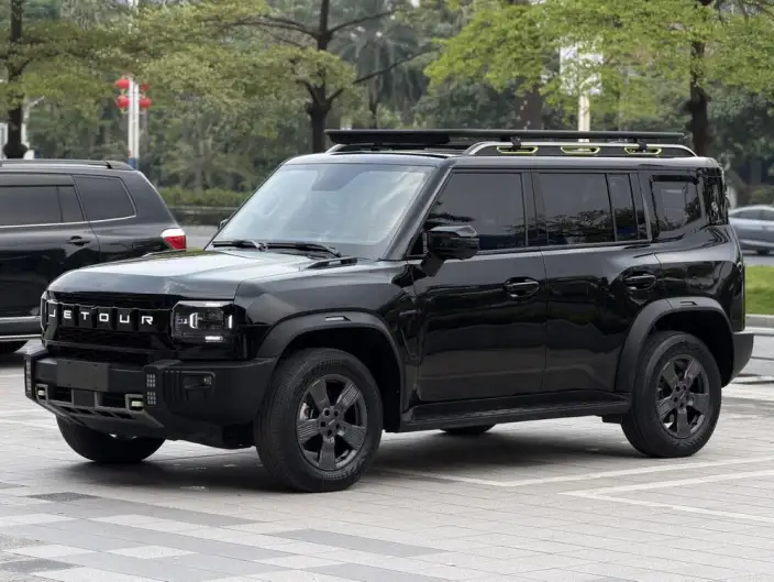 Jetour Traveler 2023 Model 1.5TD 2WD Land Rover Discovery PRO