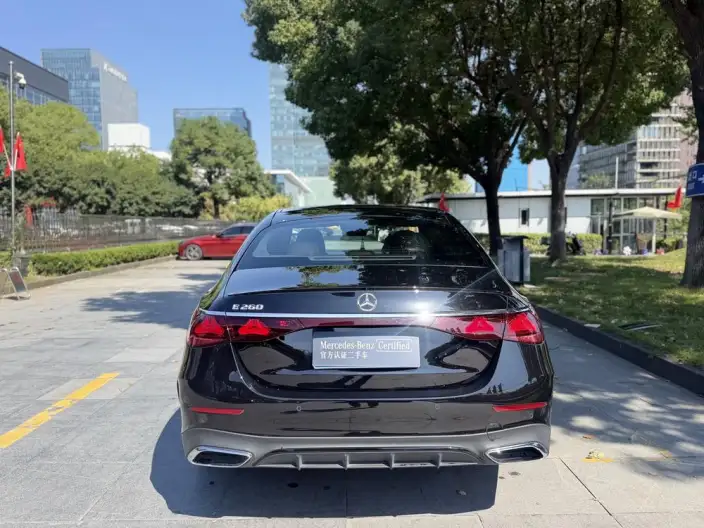 Mercedes-Benz E-Class Imported 2024 Model E 260 Sports Edition – фото 6