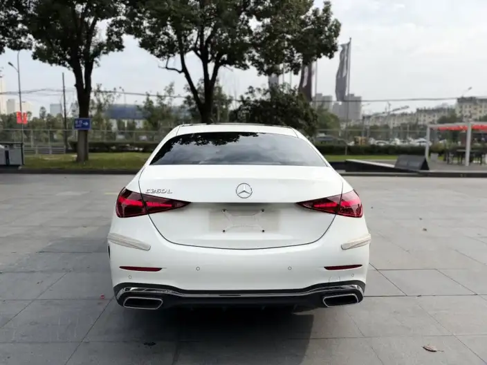 Mercedes-Benz C-Class 2024 Model Facelift II C 260 L Sports Edition – фото 6