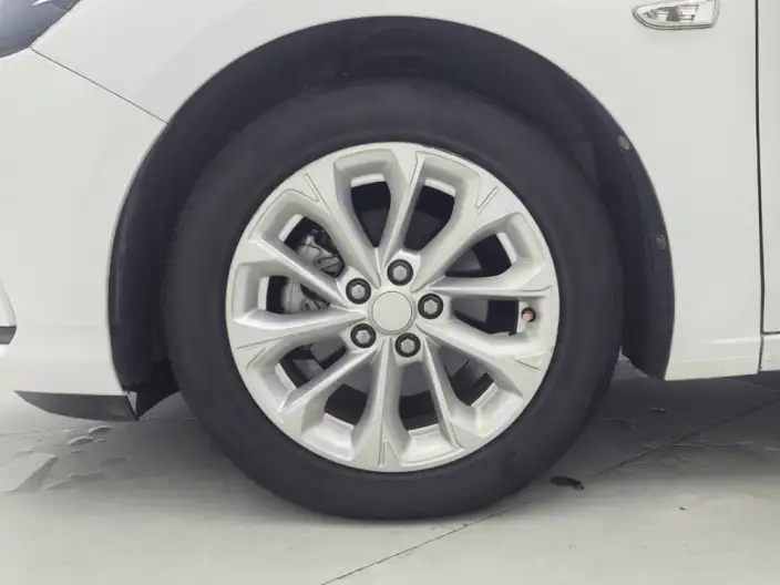 Chevrolet Corolla 2023 Model 1.5L DCT Yuexiang Edition – фото 9