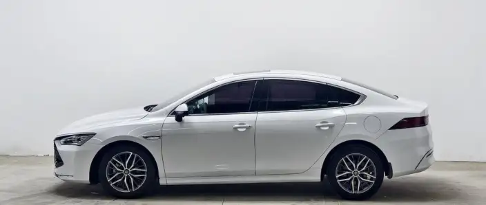 BYD Qin PLUS DM 2021 Model DM-i 55KM Flagship Model – фото 4