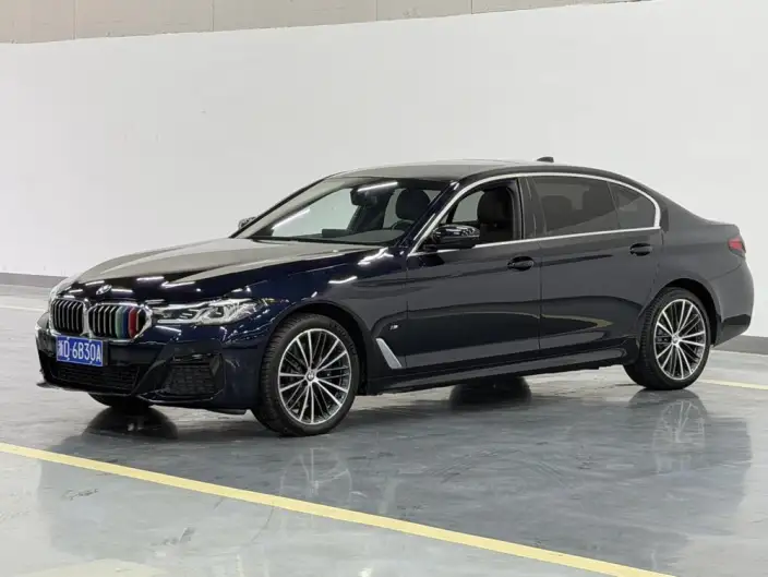 BMW 5 Series 2022 Model 530Li Leading Model M Sports Set – фото 1