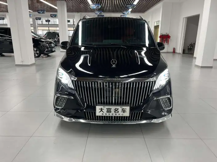 Viano 2023 Model 2.0T Business Edition 7 seat – фото 2