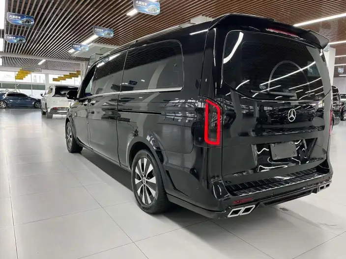 Viano 2023 Model 2.0T Business Edition 7 seat – фото 4