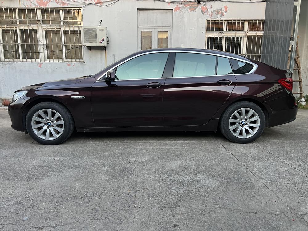 BMW 5 Series GT 2014 535i Leading – фото 4