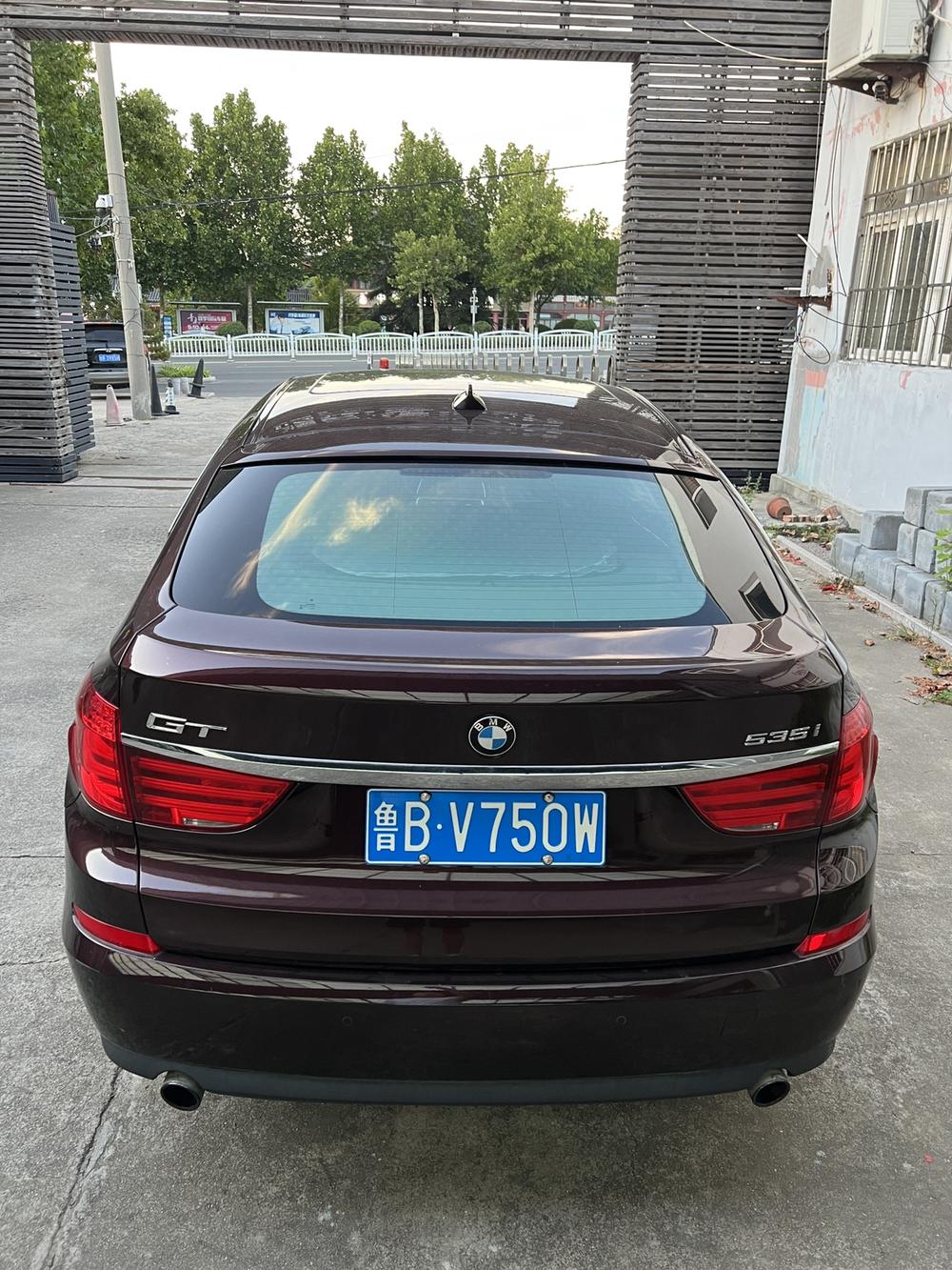 BMW 5 Series GT 2014 535i Leading – фото 6