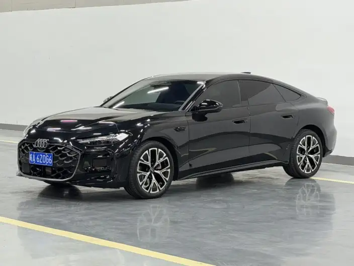 Audi A5 L Sportback 2026 Model 2.0TFSI 150kW Smart Edition Model – фото 1