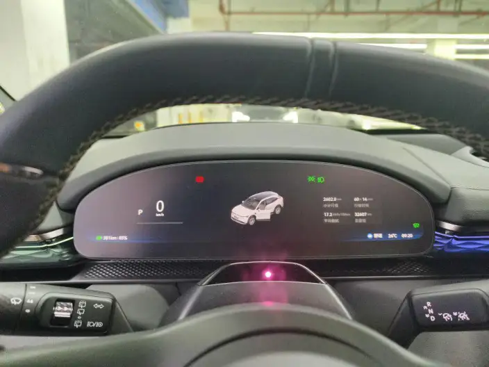 ZEEKR 7X 2025 Model 75kWh Rear Drive Smart Driving Edition – фото 7
