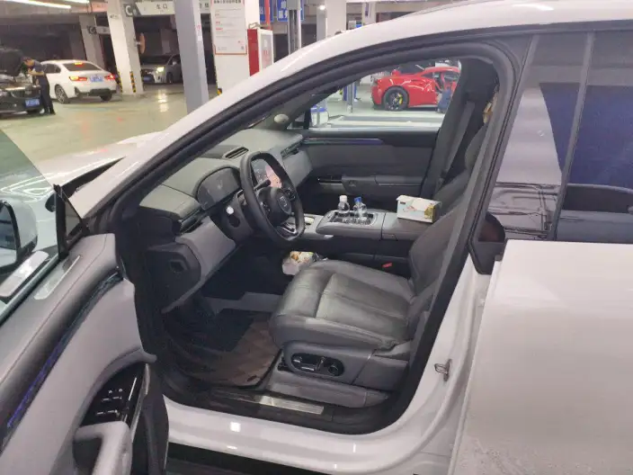 ZEEKR 7X 2025 Model 75kWh Rear Drive Smart Driving Edition – фото 8